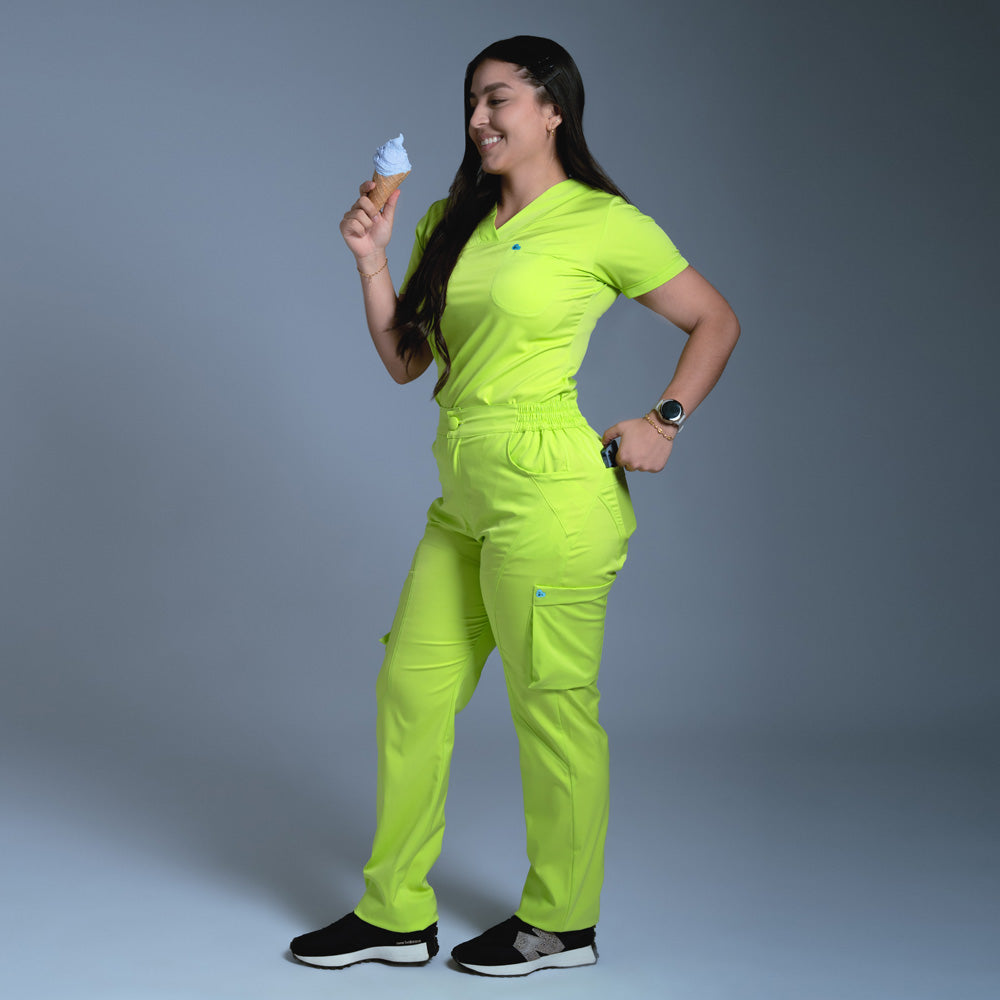 Flexi scrub verde manzana L-Festivo Cargo