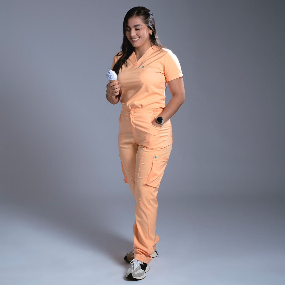 Flexi scrub peach fuzz L-Festivo Cargo